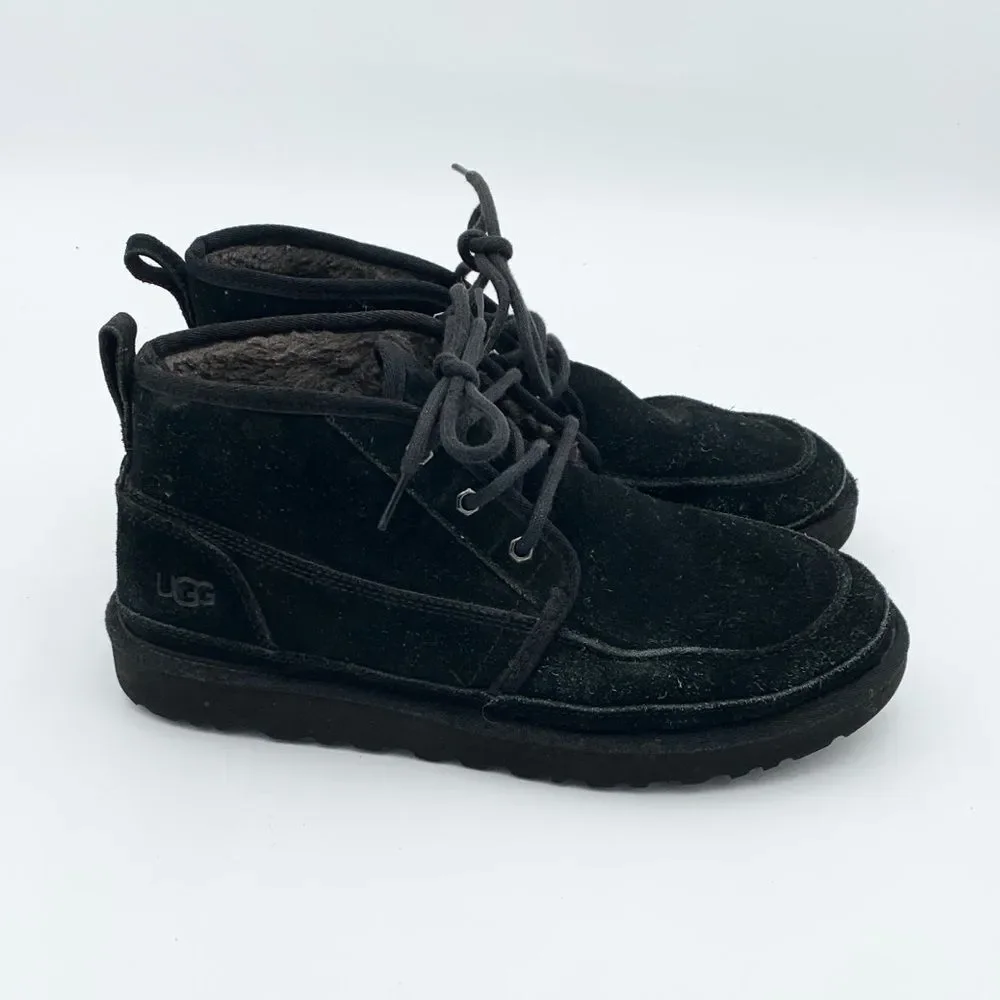 UGG Neumel Men’s Black Suede Lace-Up Chukka Boots size 11
